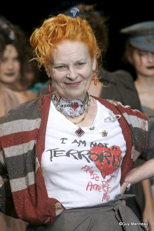 Vivienne Westwood, l’audacieuse, s’expose pour la première fois en France
