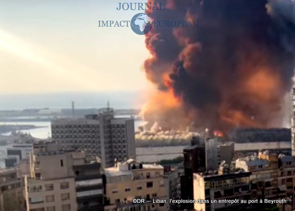 L'explosion dans un entrepôt au port à Beyrouth 10