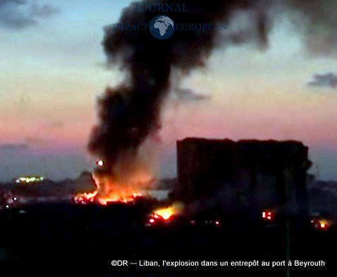 L'explosion dans un entrepôt au port à Beyrouth 3