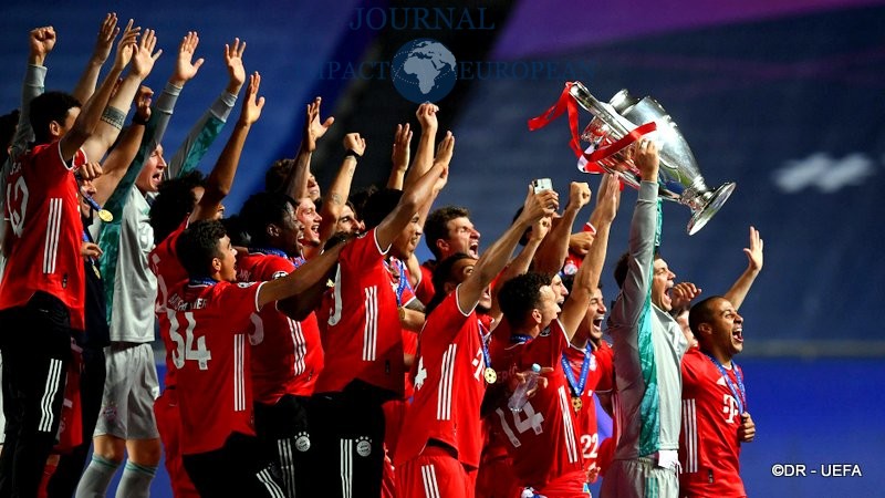 Six-time winners FC Bayern München5