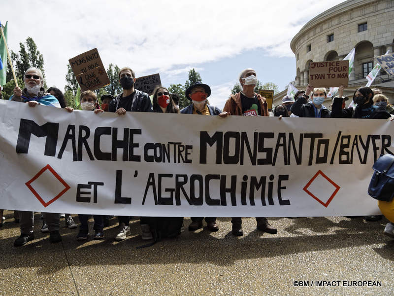 Marche mondiale contre Mosanto-Bayer et l’agro-chimie