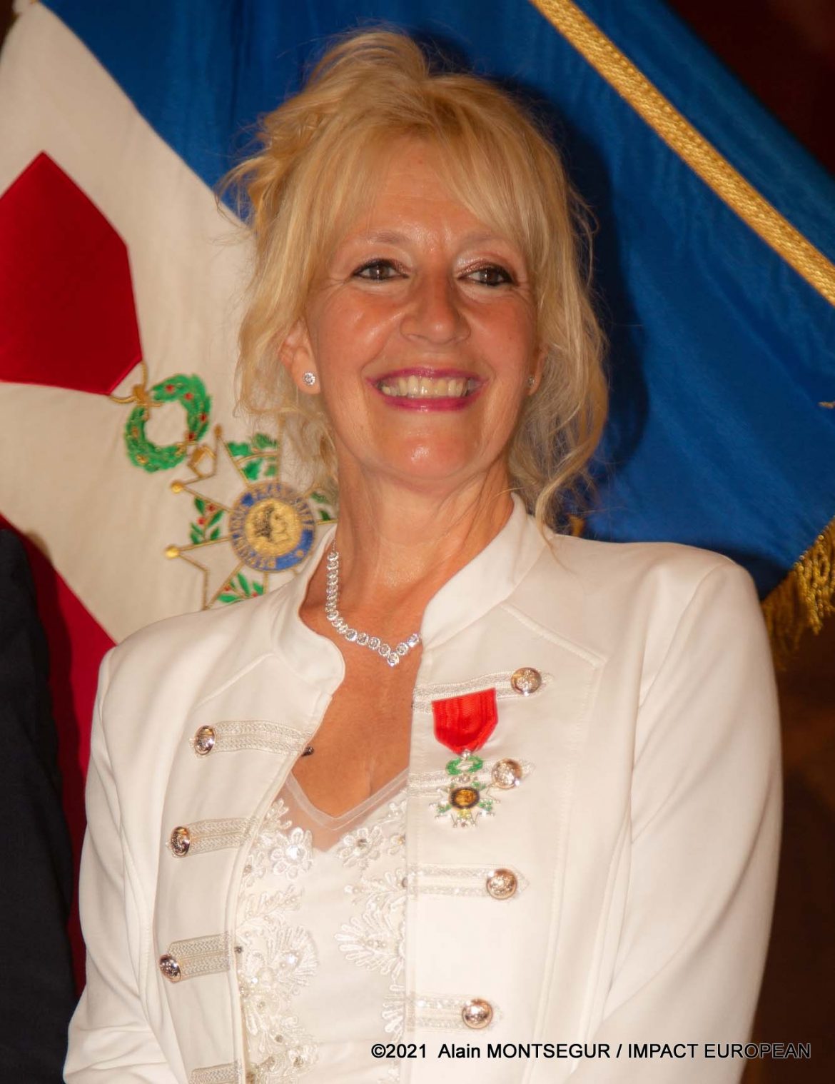 Croix de Chevalier de la Légion d’Honneur pour Marie Bardot