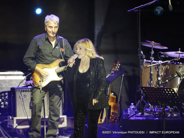 Nicoletta en concert sur la Scène Flottante d’Agde