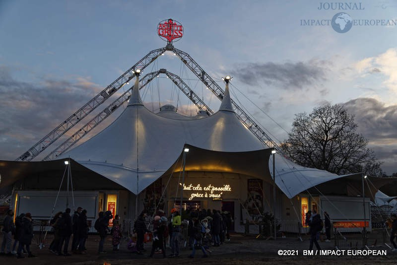 EXCENTRIK, LE DERNIER SPECTACLE DU CIRQUE ARETTE GRUSS