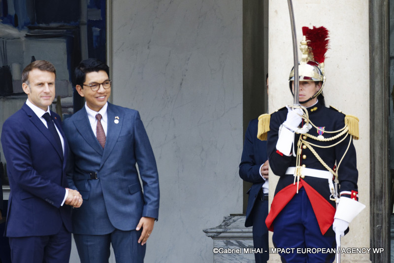 Andry Rajoelina reçu à l’Elysée avant la cérémonie d’ouverture