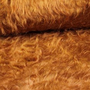Langharig imitatiebont / Plush cognac