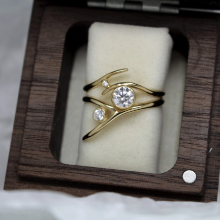 Handmade signature bridal ring set in Fairtrade gold and ethical diamond ulie Nicaisse - Jewellery Designer in London