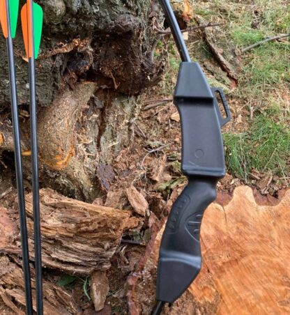 Recurve buens håndtag med pilehylde