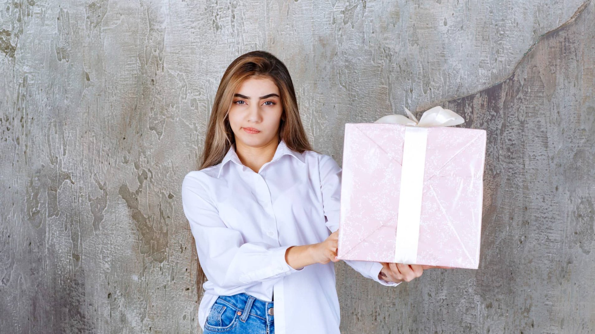 Top 10 Birthday Gifts for Her