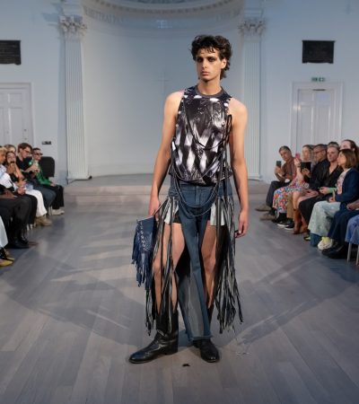 AWARD WINNING GENARO RIVAS’ CATWALK: ‘A FEAST FOR CROWS’ SS26 MENSWEAR SHOWCASES IN LONDON