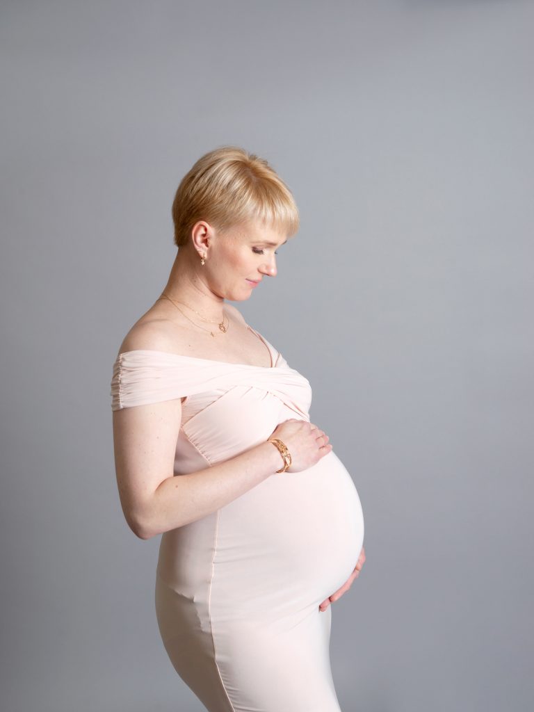 maternity photography nude pink dress studio posing mini photoshoot edinburgh
