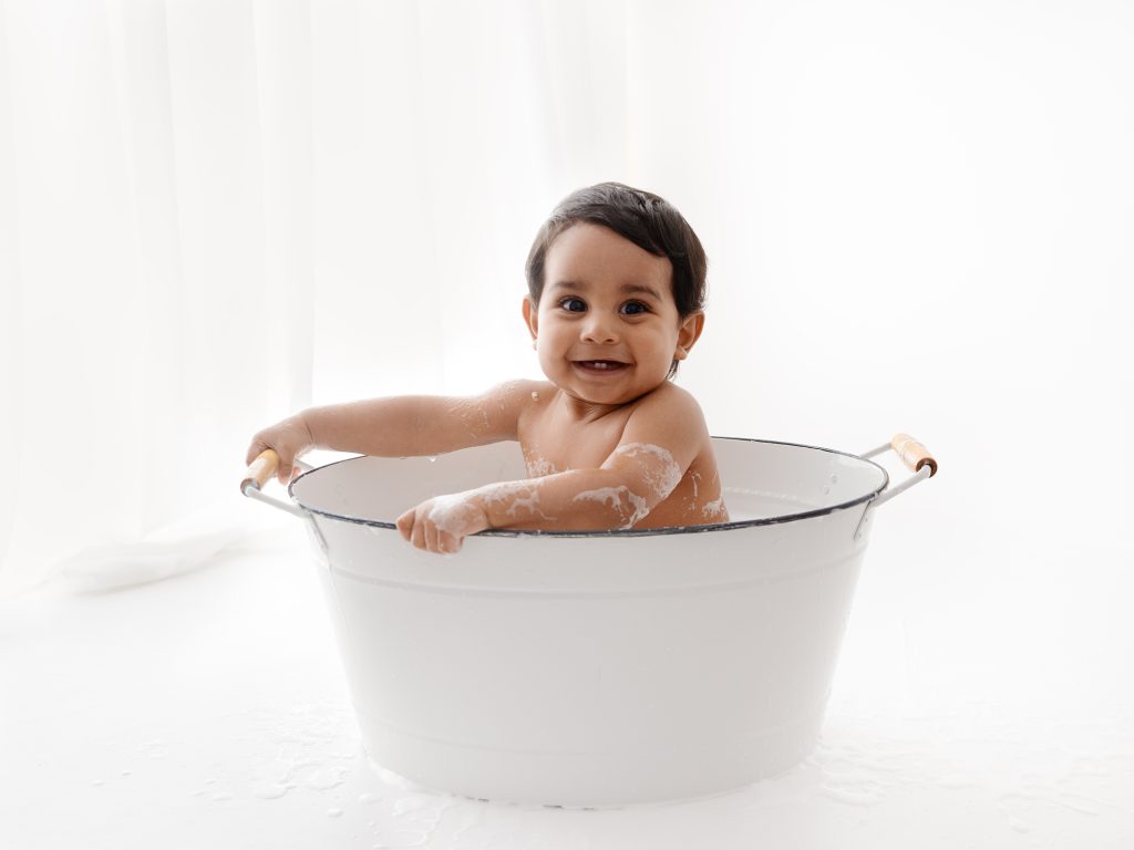 baby splash bath photos