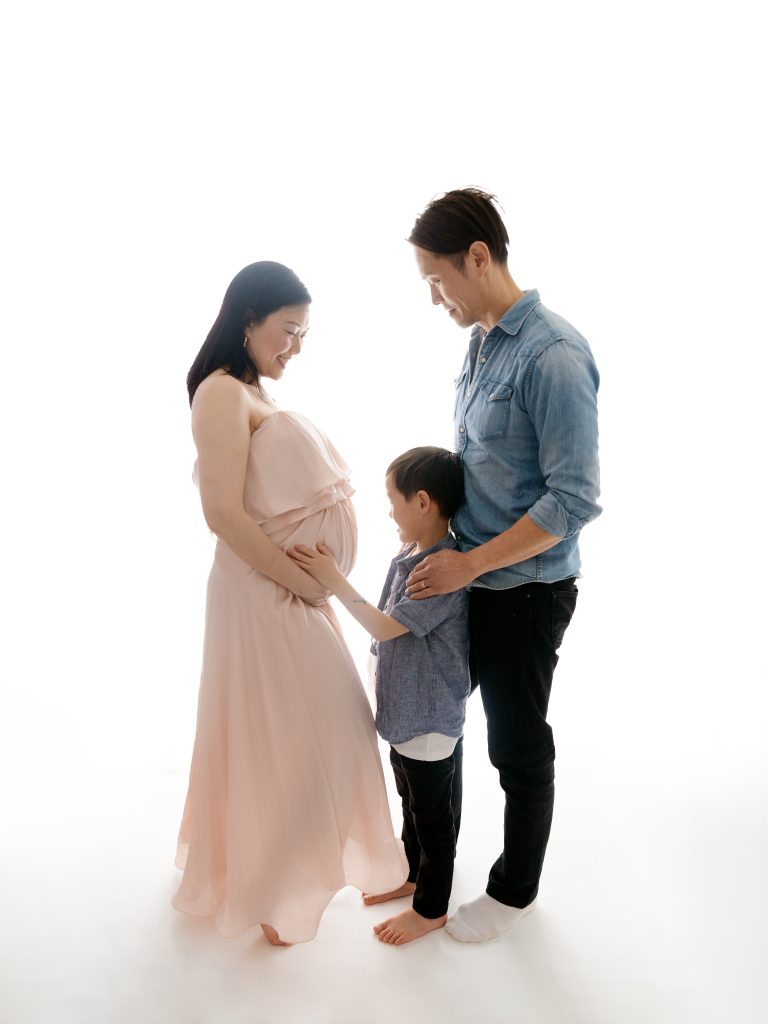 maternity photoshoot with husband and son