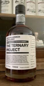 Eine Flasche Bruichladdich The Ternary Project