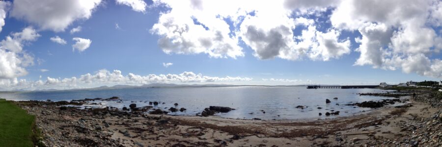 Bucht vor der Bruichladdich Destilliere