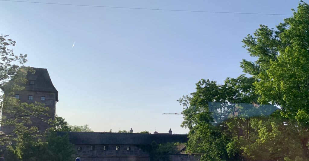 Blick auf die Stadtmauer