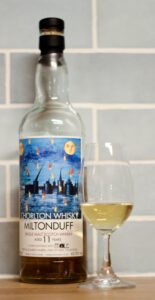 Eine Flasche Miltonduff 11-year-old von Chorlton Whisky für The Rare Malt in Hong Kong