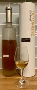 Eine Flasche Octomore 06.3