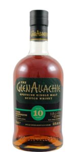 Eine Flasche Glenallachie 10-year-old Cask Strength Batch 10