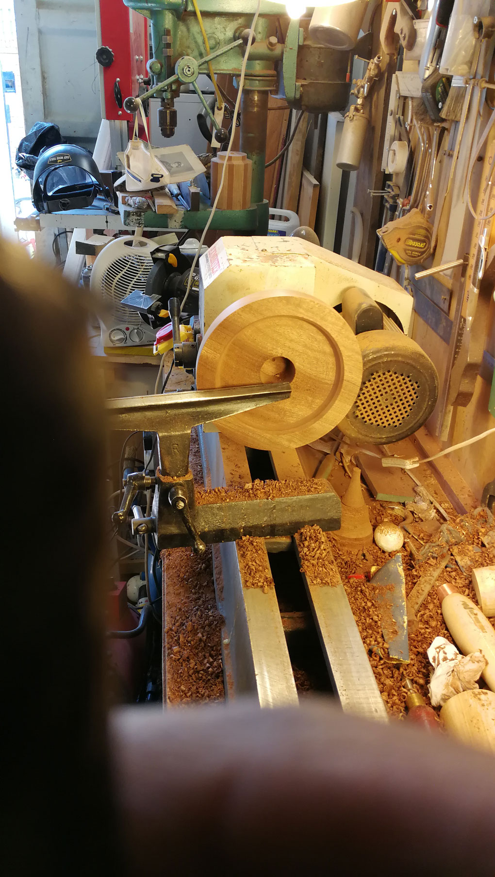 Wood turning lathe in Keithturnings workshop