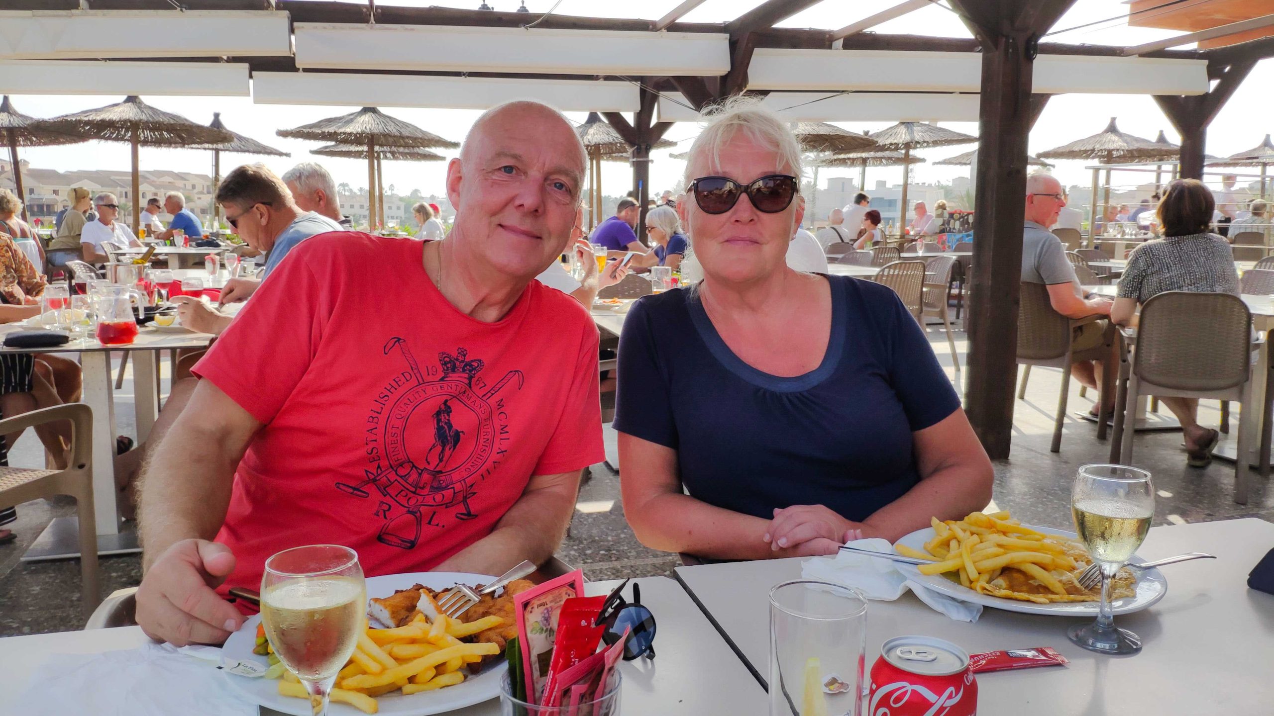 Harald och Lena på restaurang vid La Zenia beach