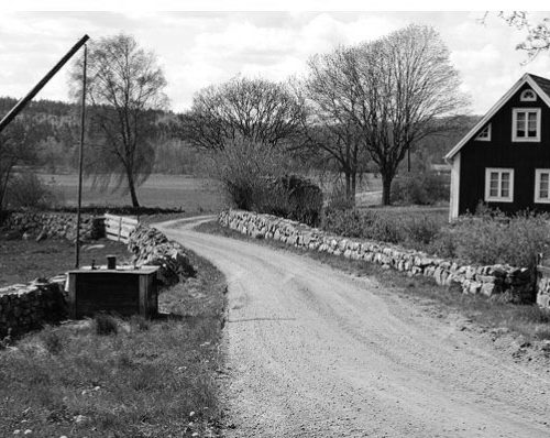 Pigan och husägarinnan Bengta Andersdotter (Falk)