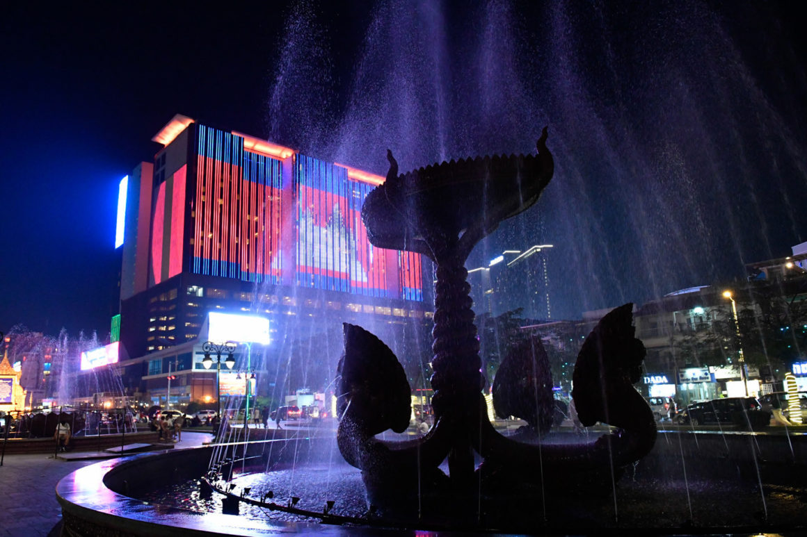 Phnom Penh Night Photo walks | Cambodia Photo Tours