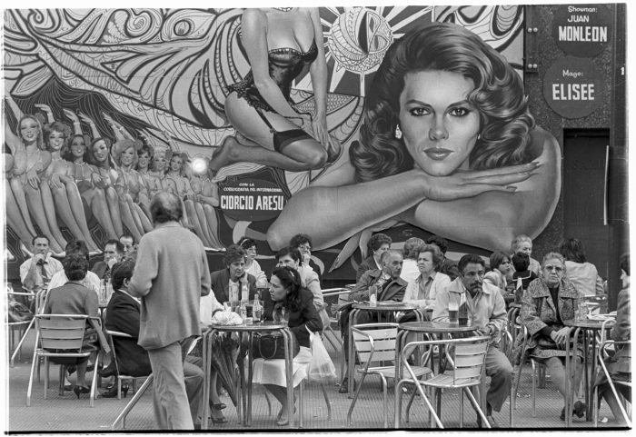 Madrid through my lens in 1985_cafe terrace watching people