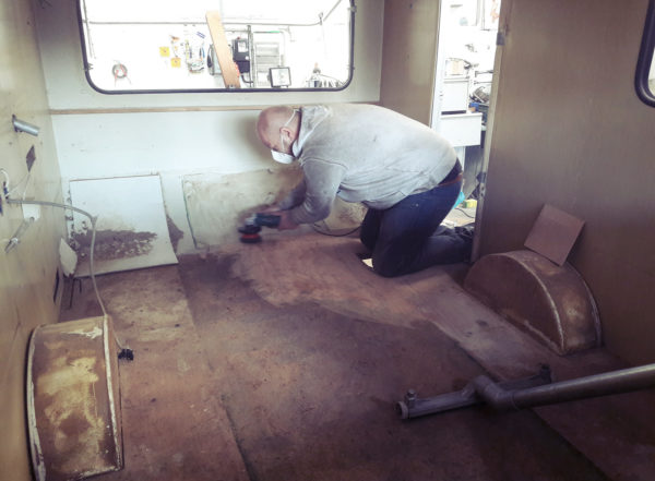 Das Knipserle bekommt auch im Innenraum einen guten Schliff