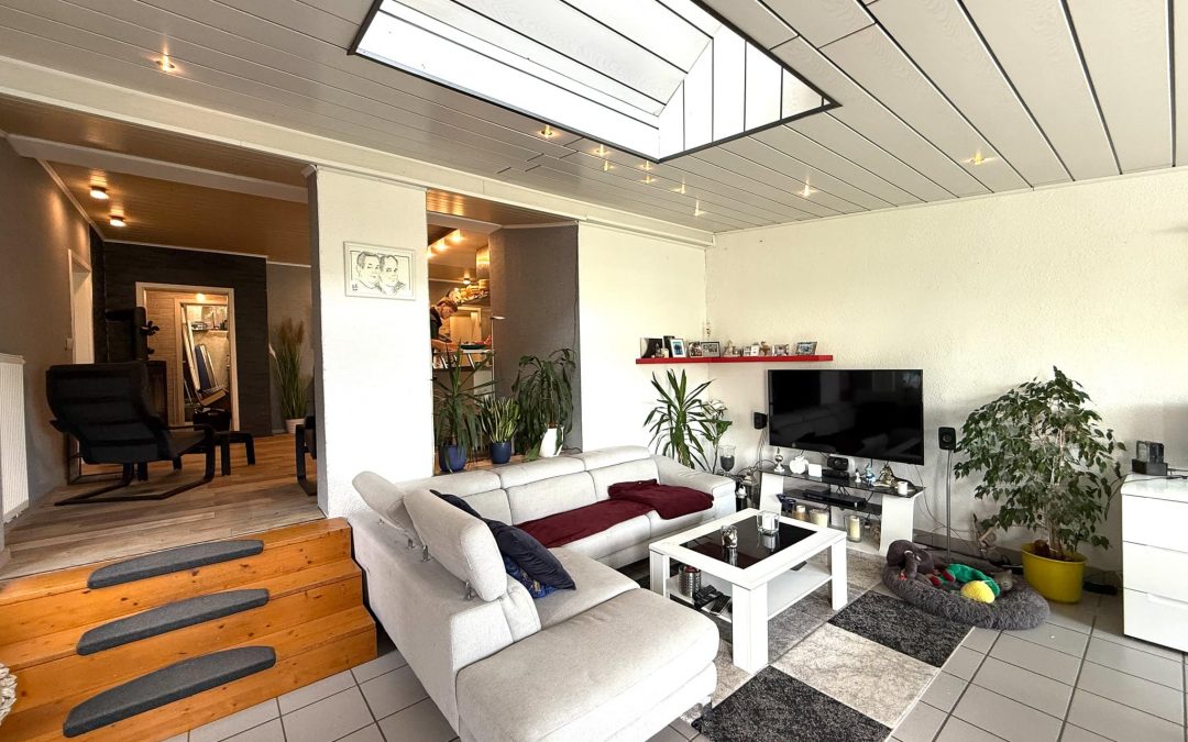100qm große Eigentumswohnung mit Terrasse, Garten & Garage in beliebter Wohnlage von Werdohl!!!