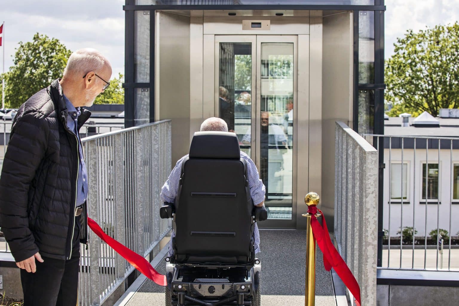 Kolding Sygehus indviede handicapvenlig forplads - Kolding Netavis