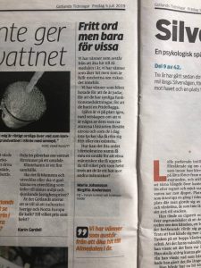 Foto av tidningssidan.