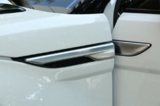 Evoque side vent covers