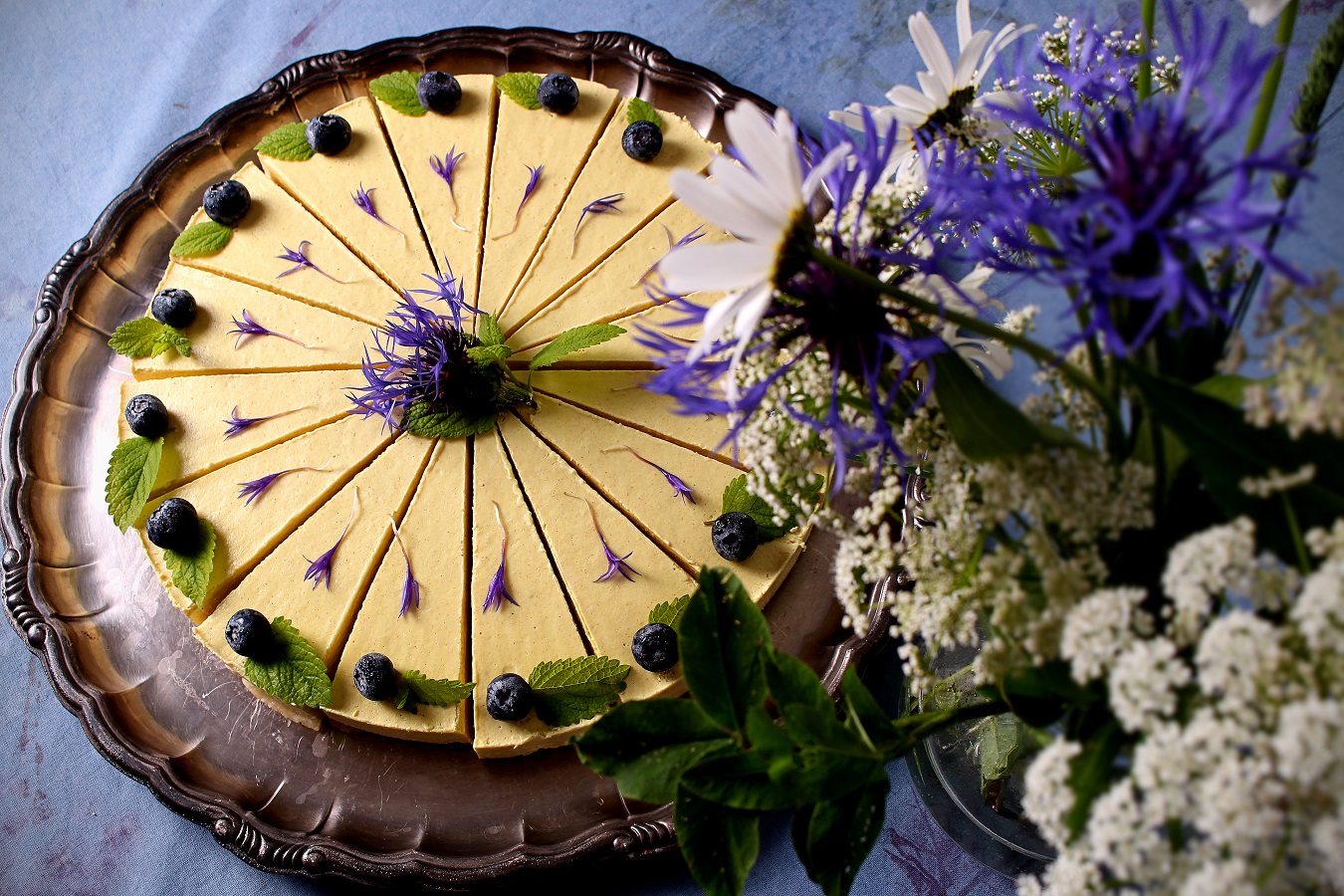 Fira Sveriges nationaldag med världens godaste tårta