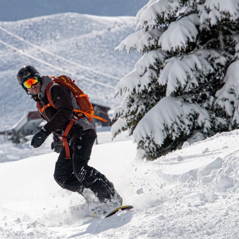 Moniteur black ski snowboard