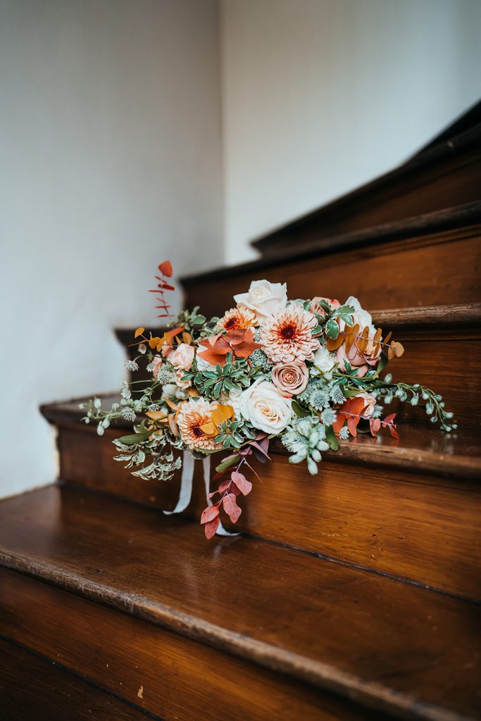 bruidsboeket vers boeket verse bloemen op maat maatwerk bruiloft huwelijk trouw trouwfeest