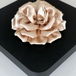 Broche Fleur Beige