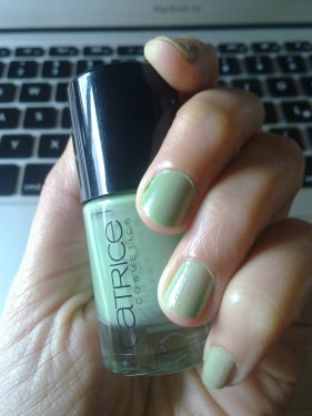 NOTD Sold Out For Ever Catrice