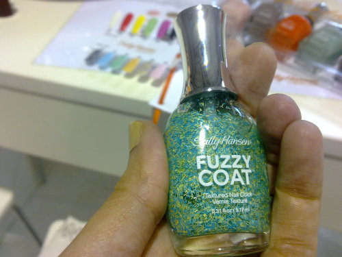 Sally Hansen Fuzzy Coat