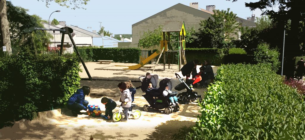 Jeux d'enfants et parc clôturé pour la tranquillité des plus petits