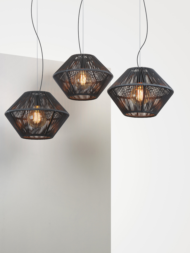 Chandelier of 3 Caleta medium pendant lamp