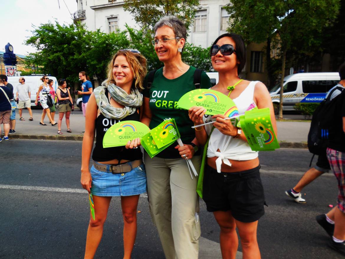 Ulrike-Lunacek-at-Budapest-Pride.jpg