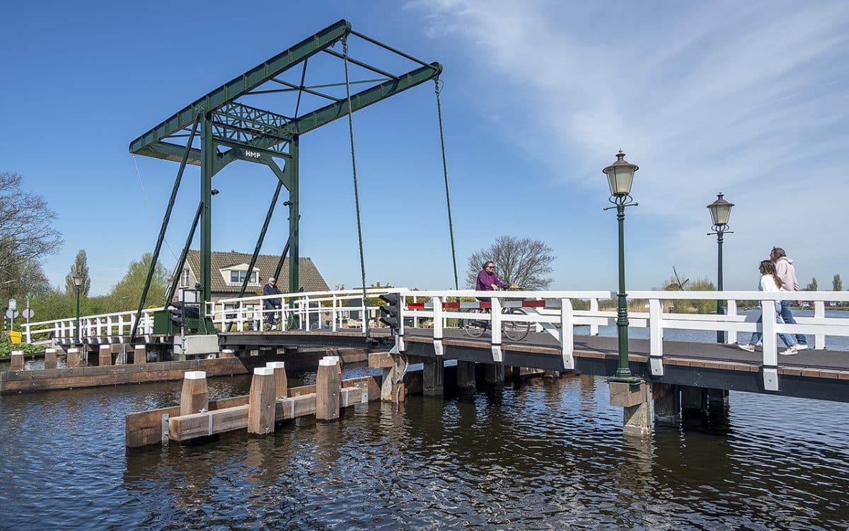 Vijfhuizerbrug