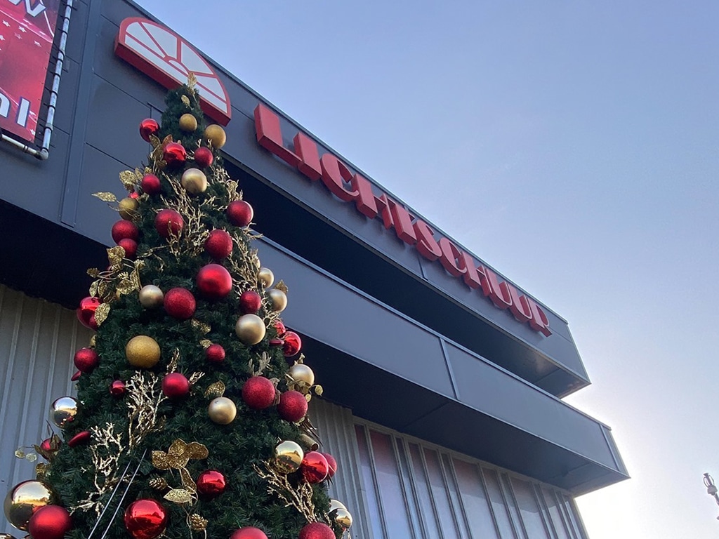 De Lichtschuur kerstwalhalla in NieuwVennep Liefs uit Haarlemmermeer