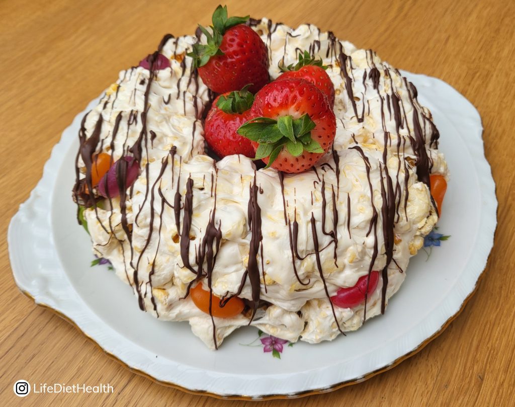 popcorn cake