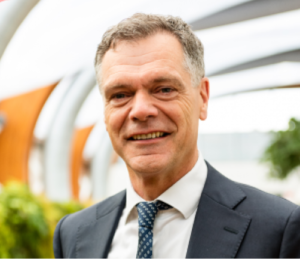 Han Rijken, CIO