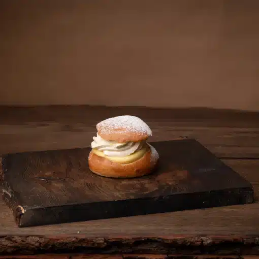 Vaniljkräm Semla