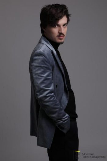 Eli Foster