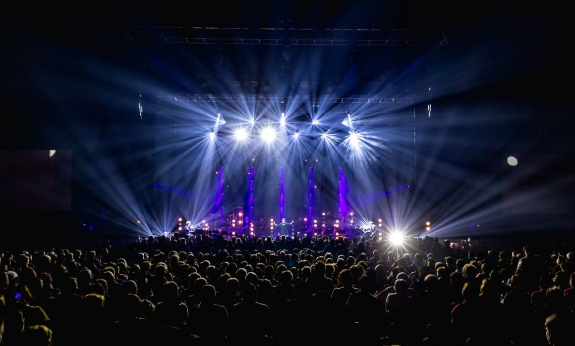 Mireille Mathieu Budapest Aréna