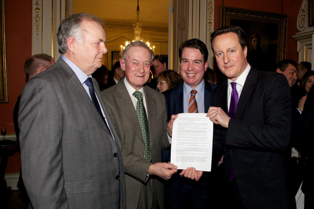 Bill Farnham David Cameron